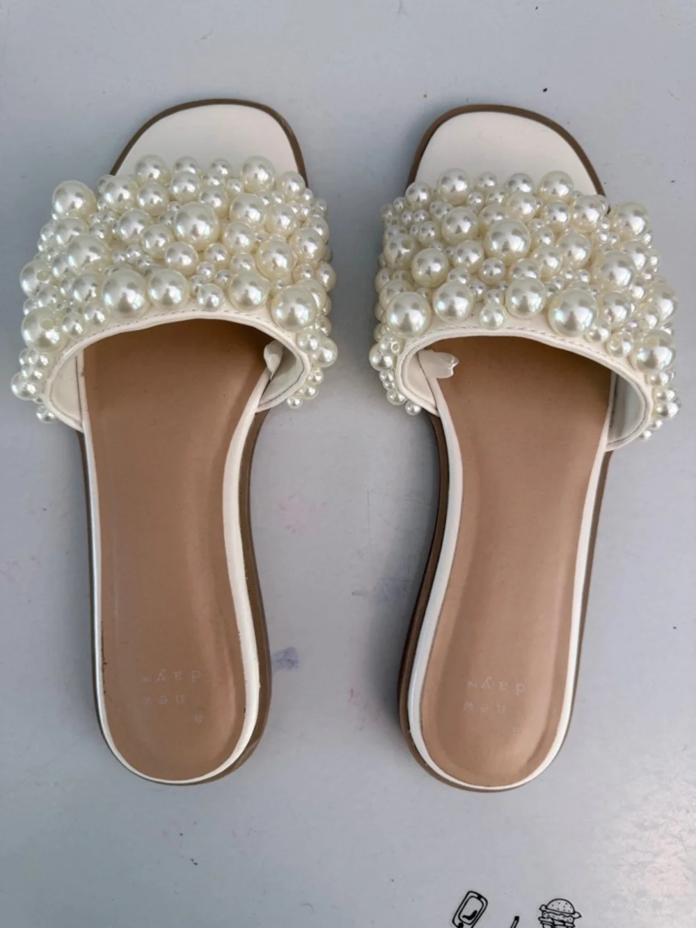 A new day pearl slides - Picture 3 of 5